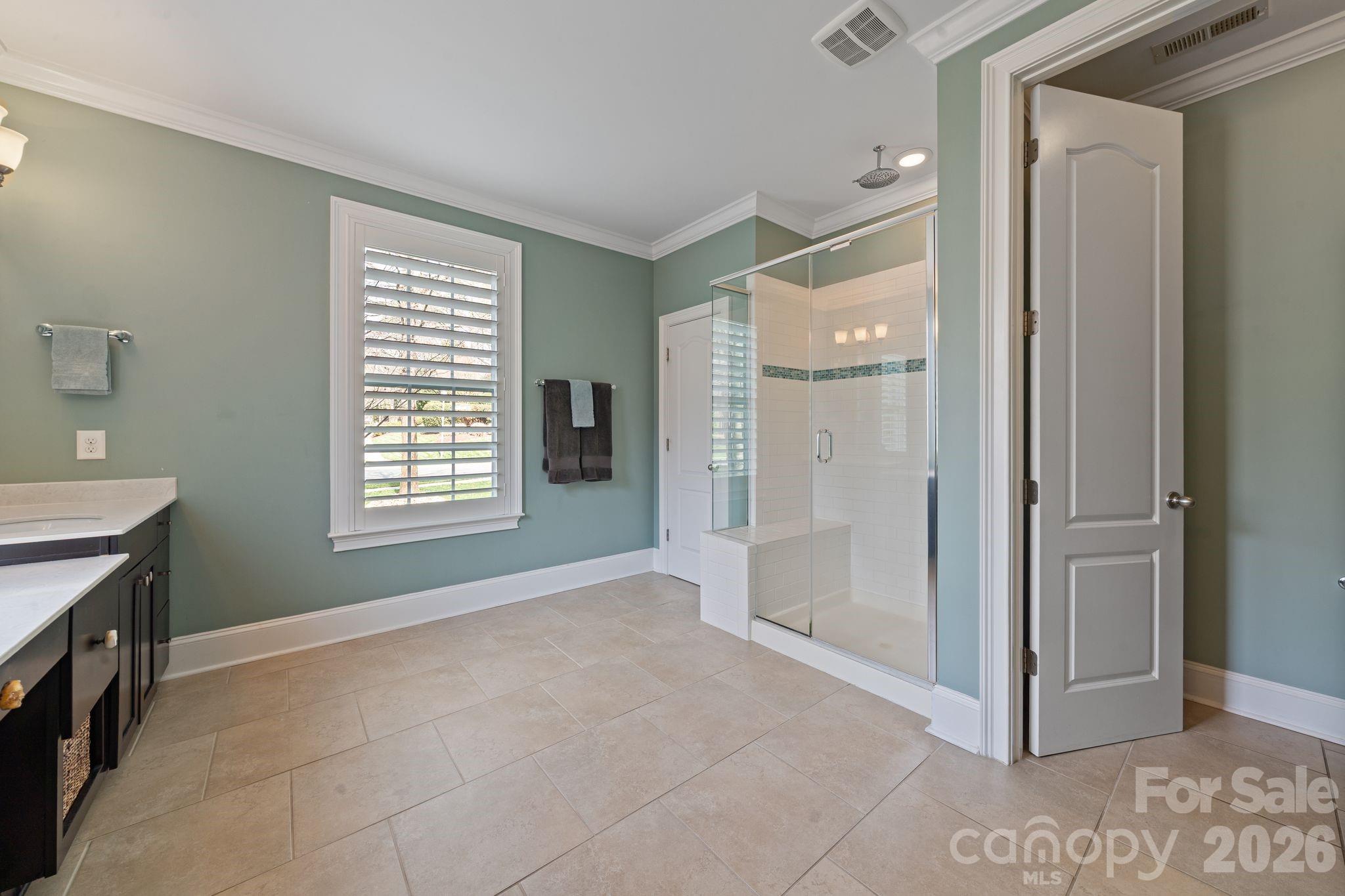 2404 Island Lake Drive Charlotte NC 28214
