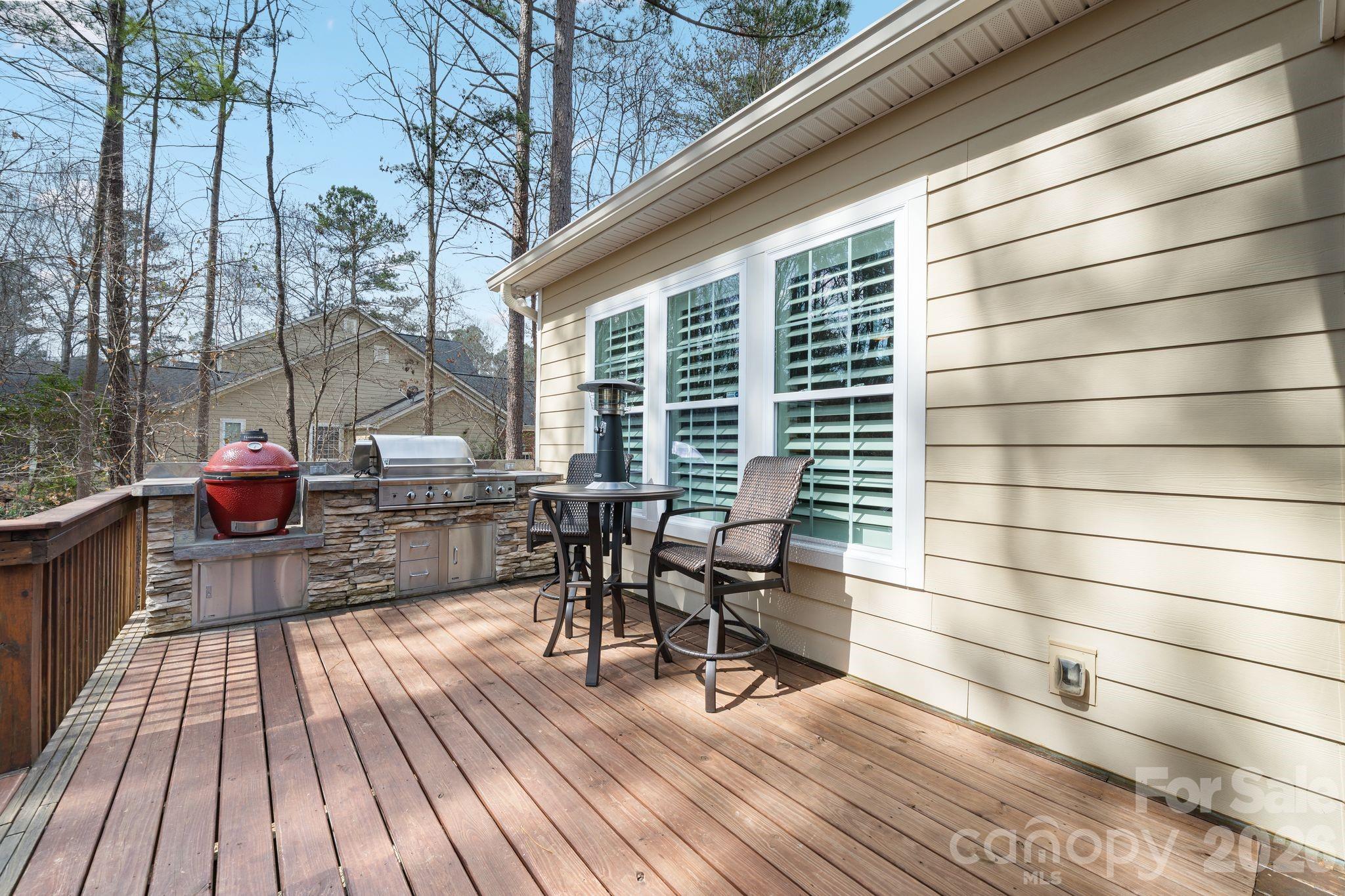 2404 Island Lake Drive Charlotte NC 28214