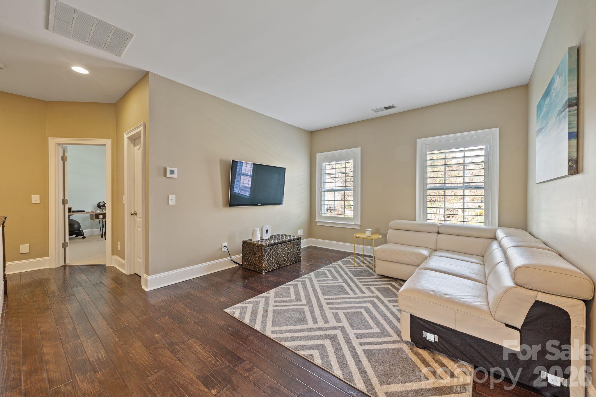 2404 Island Lake Drive Charlotte NC 28214