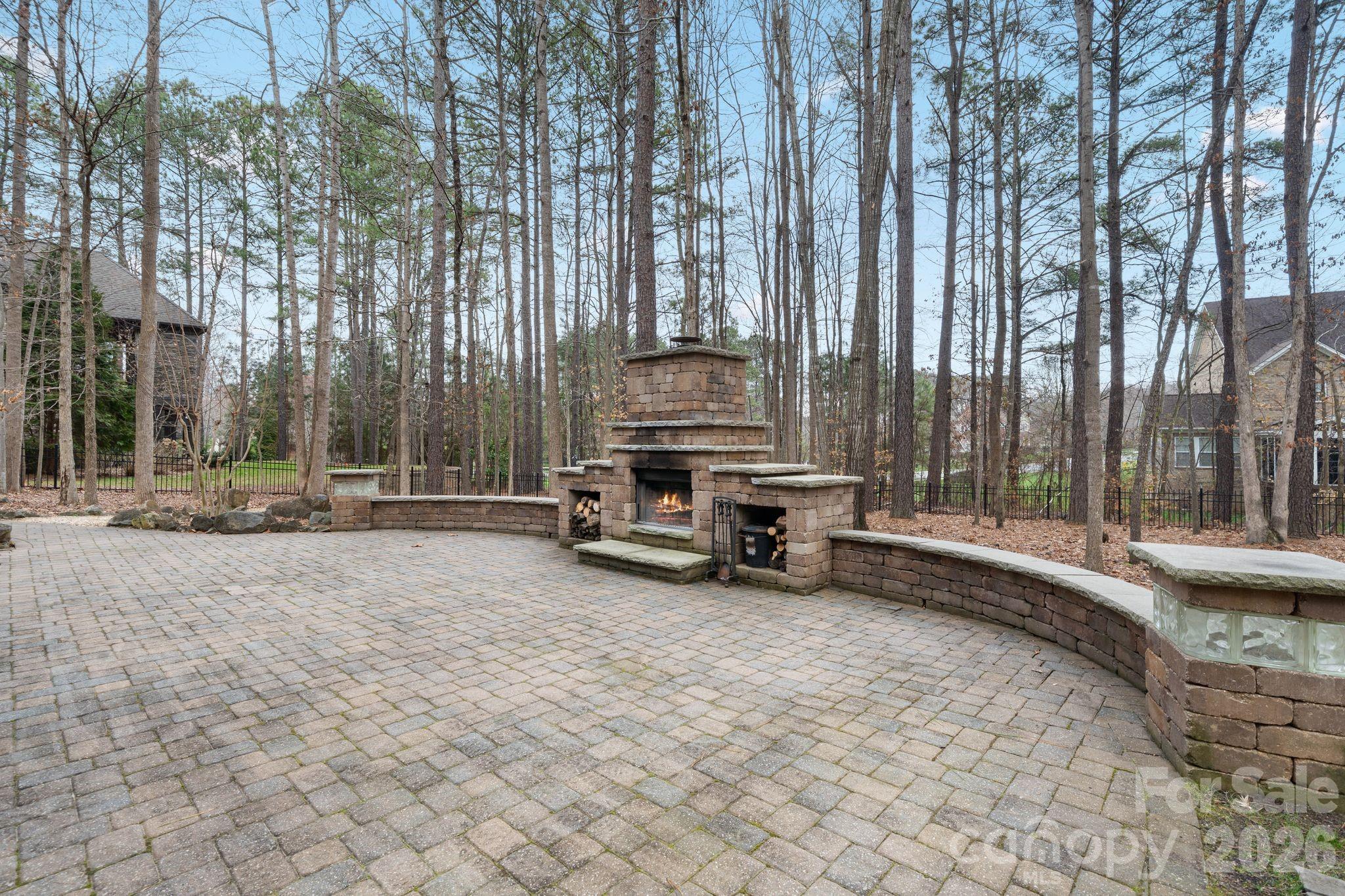 2404 Island Lake Drive Charlotte NC 28214