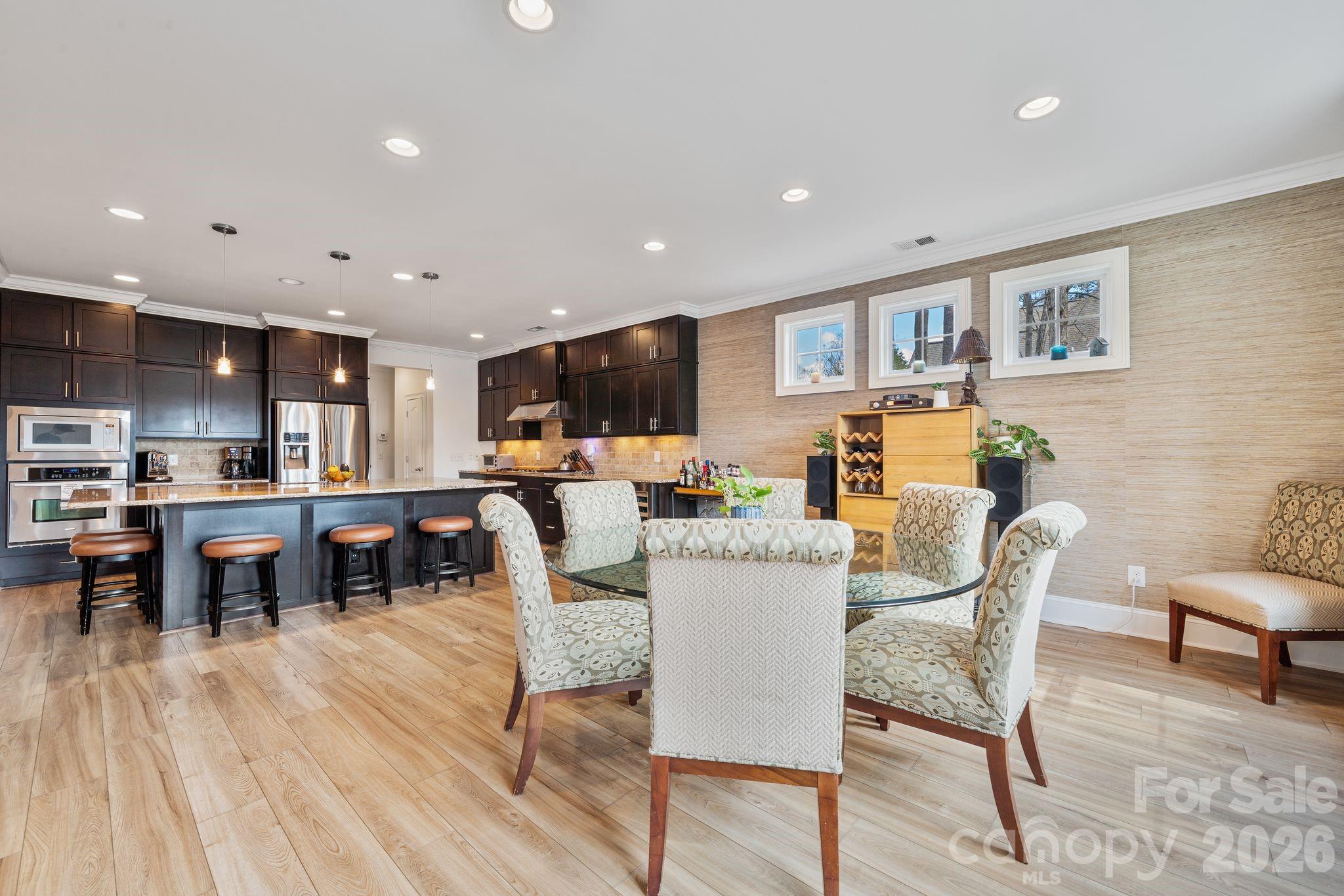 2404 Island Lake Drive Charlotte NC 28214