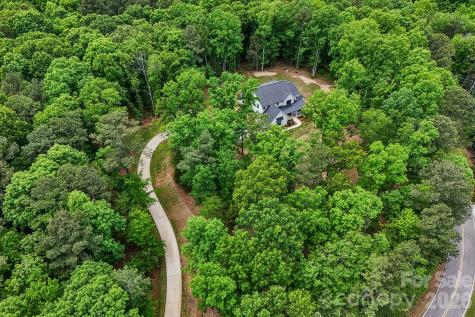 8049 Catawba Cove Drive Belmont NC 28012
