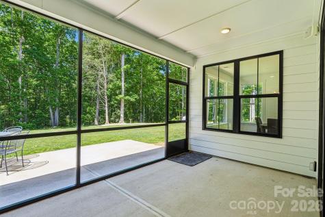 8049 Catawba Cove Drive Belmont NC 28012