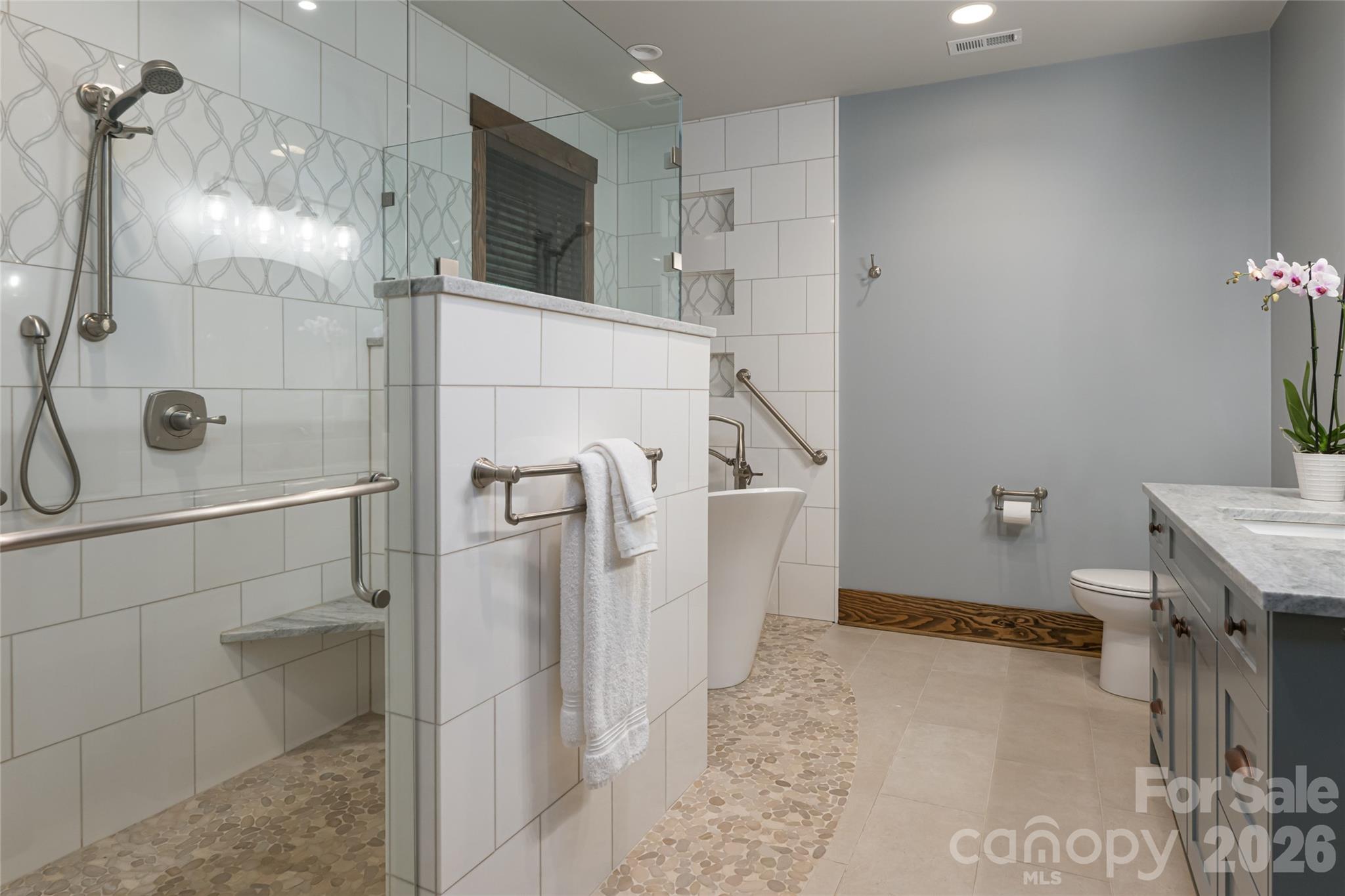 112 Louisa Street Black Mountain NC 28711