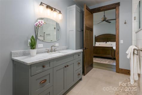 112 Louisa Street Black Mountain NC 28711