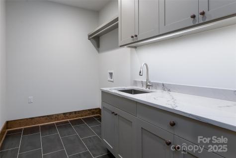 112 Louisa Street Black Mountain NC 28711