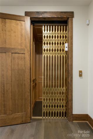 112 Louisa Street Black Mountain NC 28711