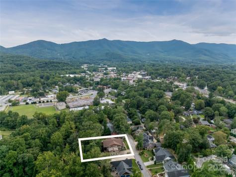 112 Louisa Street Black Mountain NC 28711