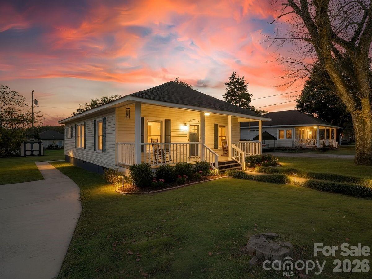 399 Woodlawn Street Belmont NC 28012