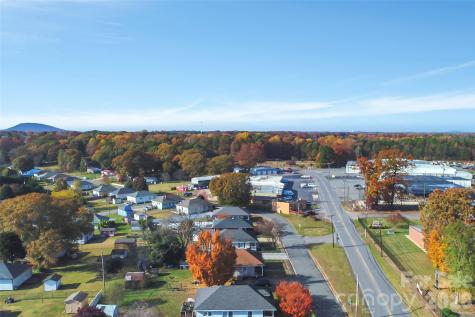 399 Woodlawn Street Belmont NC 28012