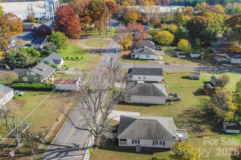 399 Woodlawn Street Belmont NC 28012