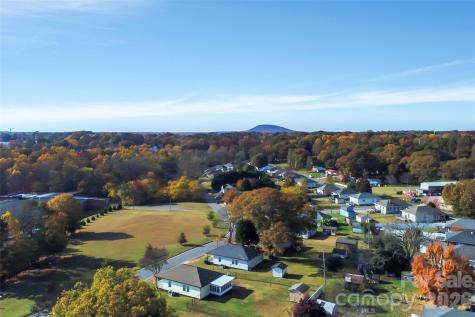 399 Woodlawn Street Belmont NC 28012