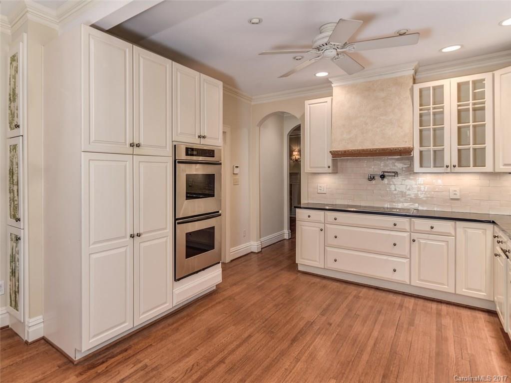 44 Fairmont Road Asheville NC 28804