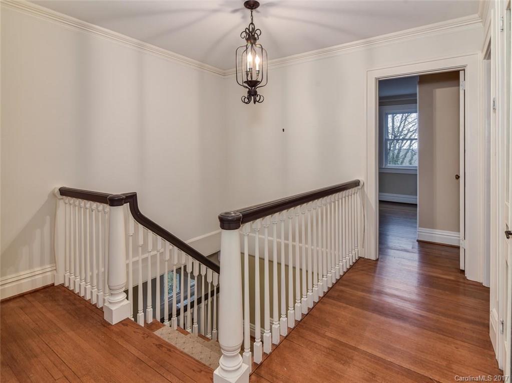 44 Fairmont Road Asheville NC 28804