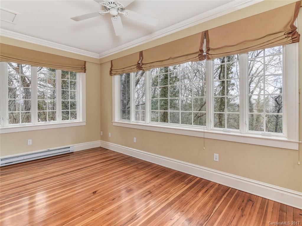 44 Fairmont Road Asheville NC 28804