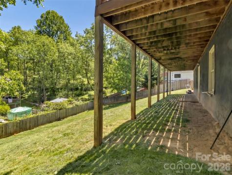 252 Oak Park Drive Clyde NC 28721