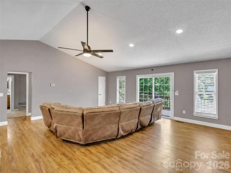 252 Oak Park Drive Clyde NC 28721