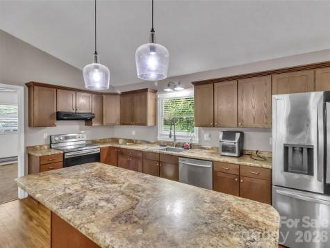 252 Oak Park Drive Clyde NC 28721