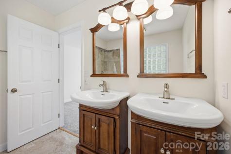 29 Small Mountain Drive Asheville NC 28805