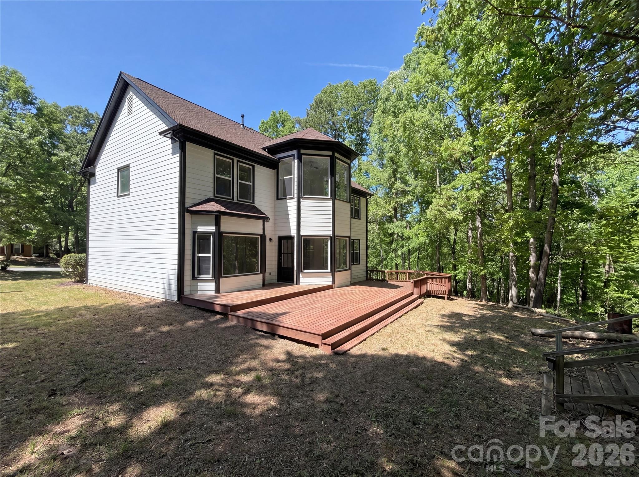 6095 Coral View Drive Harrisburg NC 28075