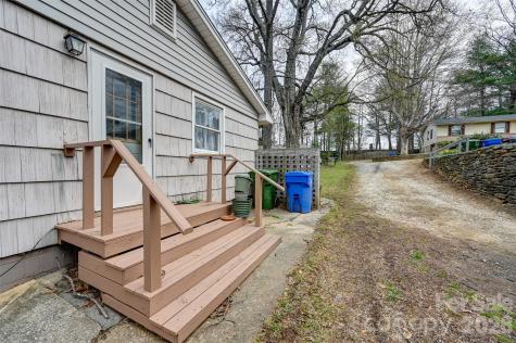 297 White Pine Drive Asheville NC 28805
