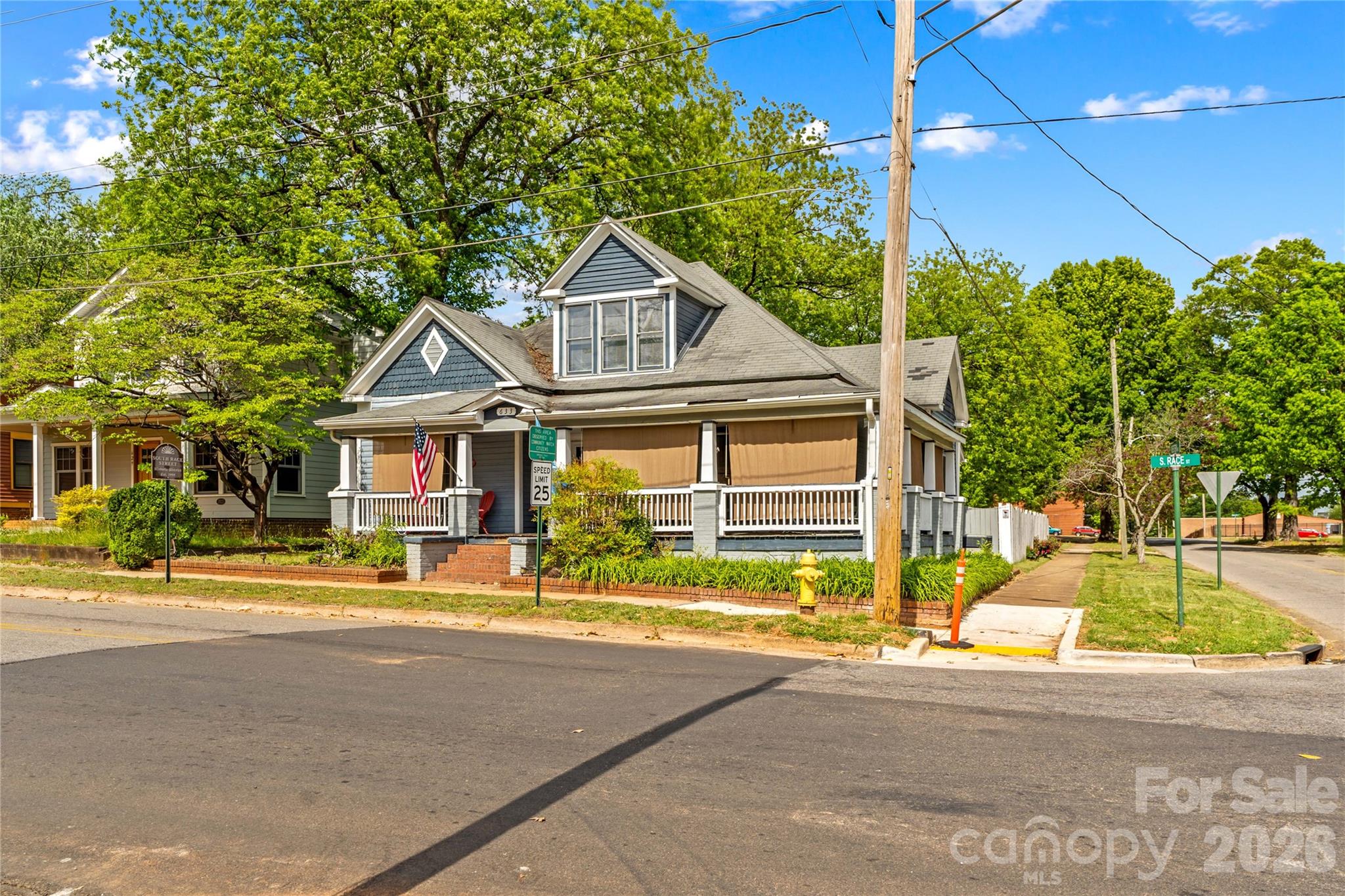 633 S Race Street Statesville NC 28677