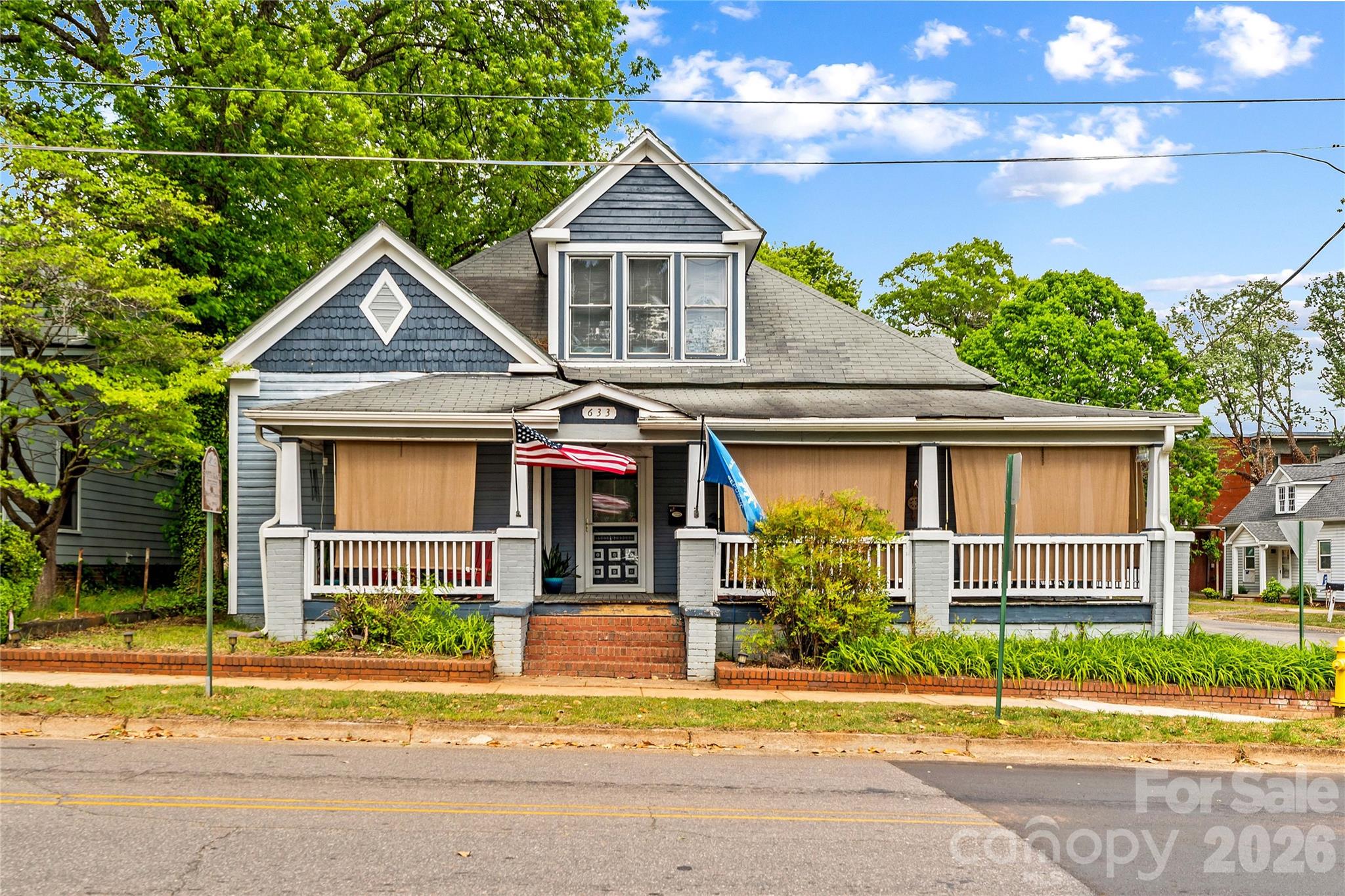 633 S Race Street Statesville NC 28677