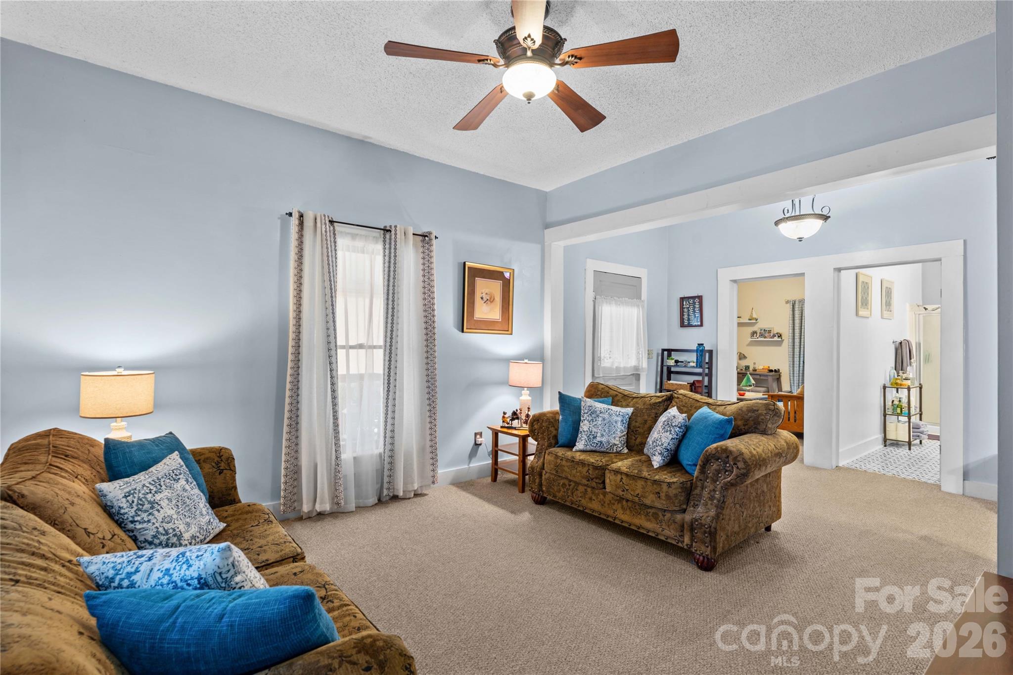 633 S Race Street Statesville NC 28677