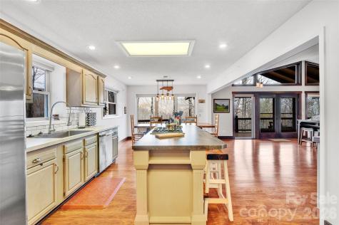 202 Tamarack Road Beech Mountain NC 28604
