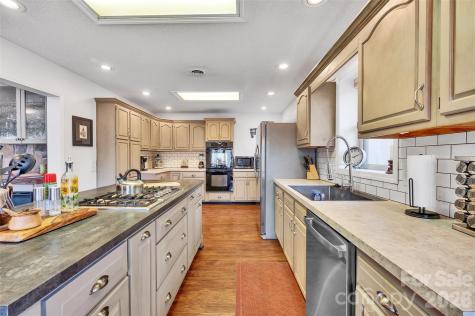 202 Tamarack Road Beech Mountain NC 28604