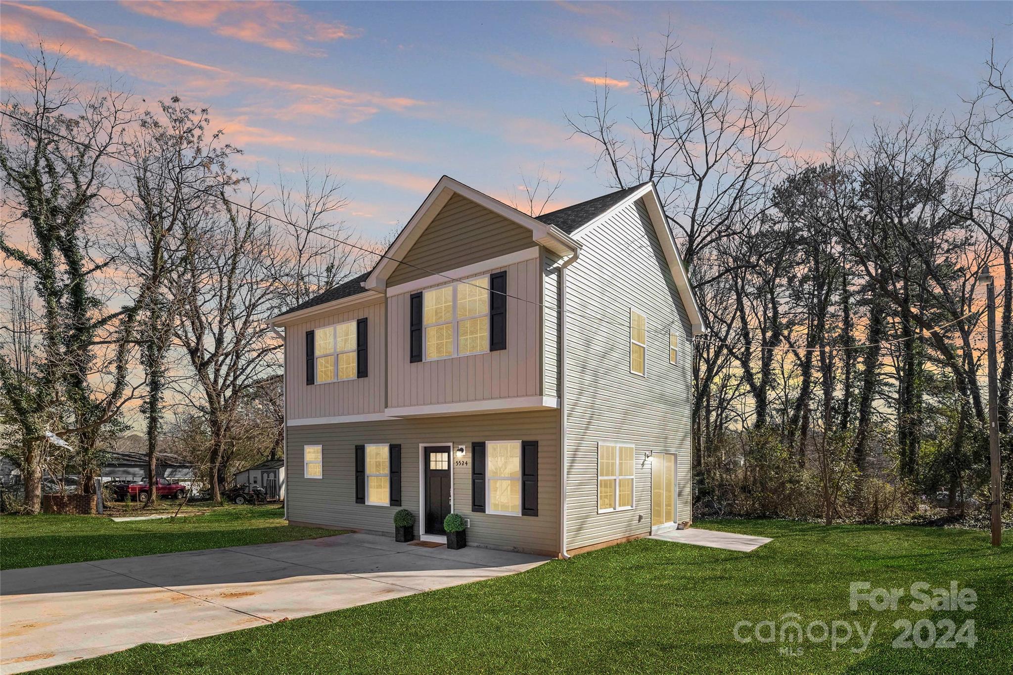 118 Ventner Court Charlotte NC 28214