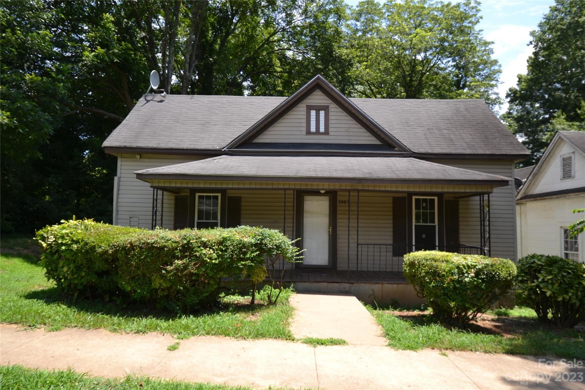 1007 Wilson W Lee Boulevard Statesville NC 28677