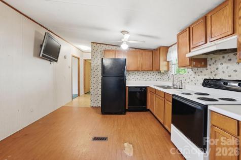 1375 Phaniel Church Road Rockwell NC 28138