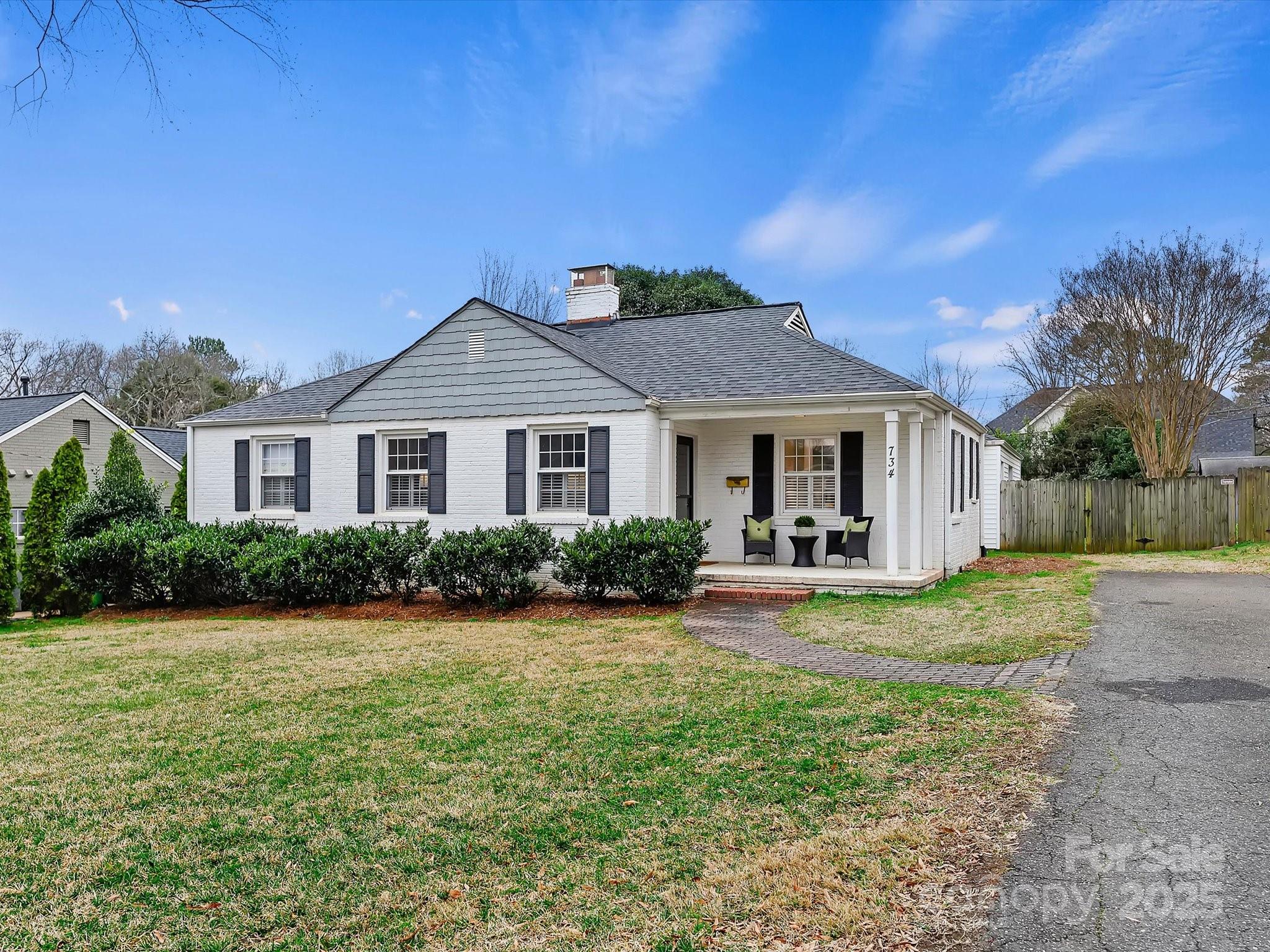 734 Poindexter Drive Charlotte NC 28209