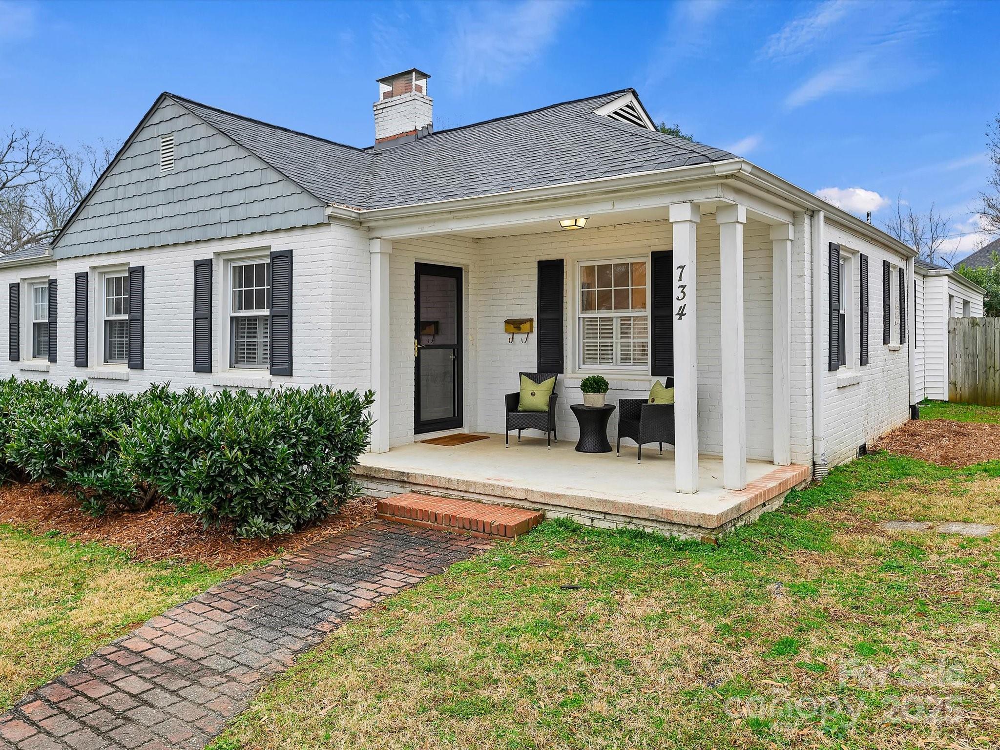 734 Poindexter Drive Charlotte NC 28209