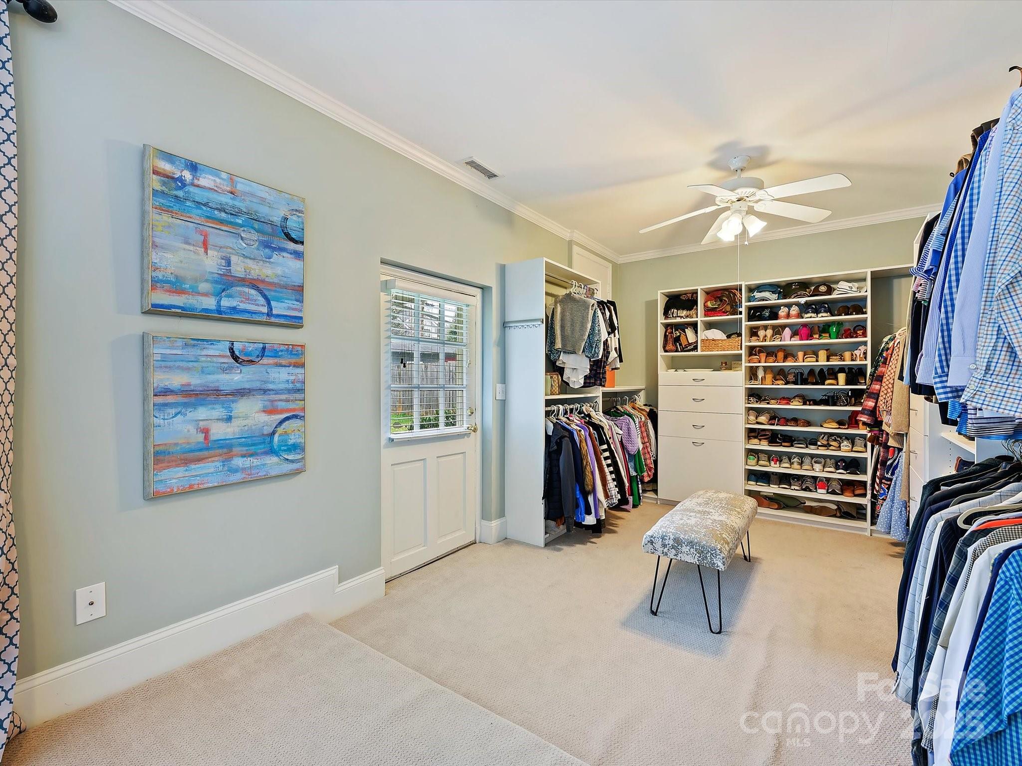 734 Poindexter Drive Charlotte NC 28209