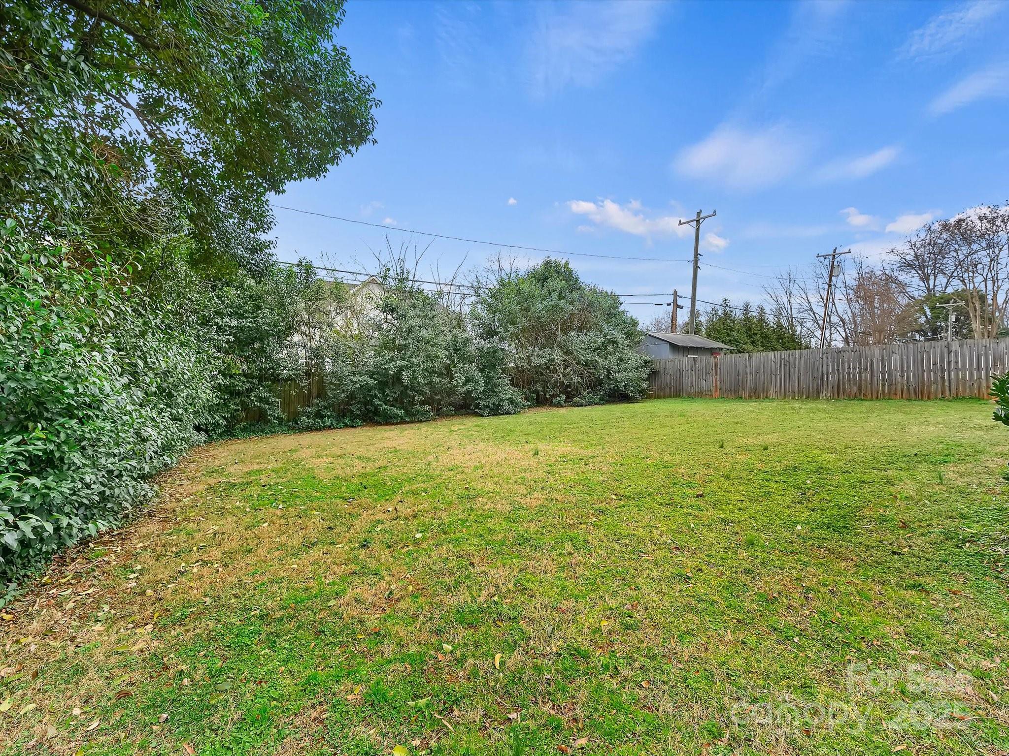 734 Poindexter Drive Charlotte NC 28209