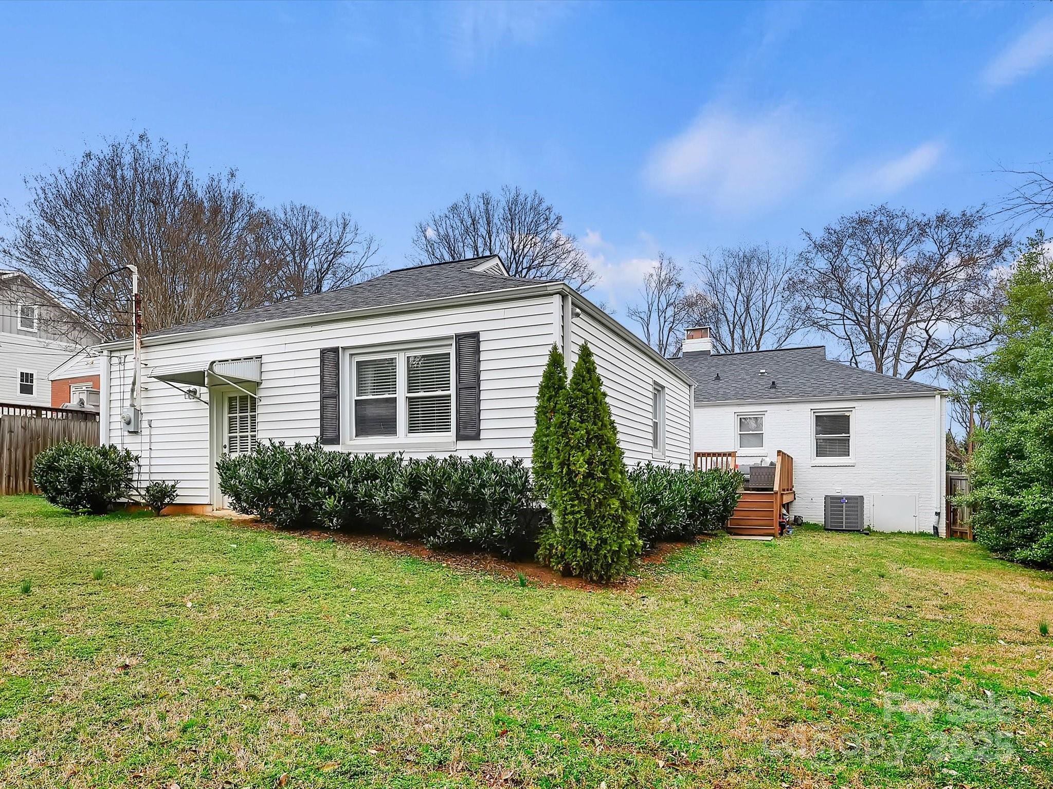 734 Poindexter Drive Charlotte NC 28209