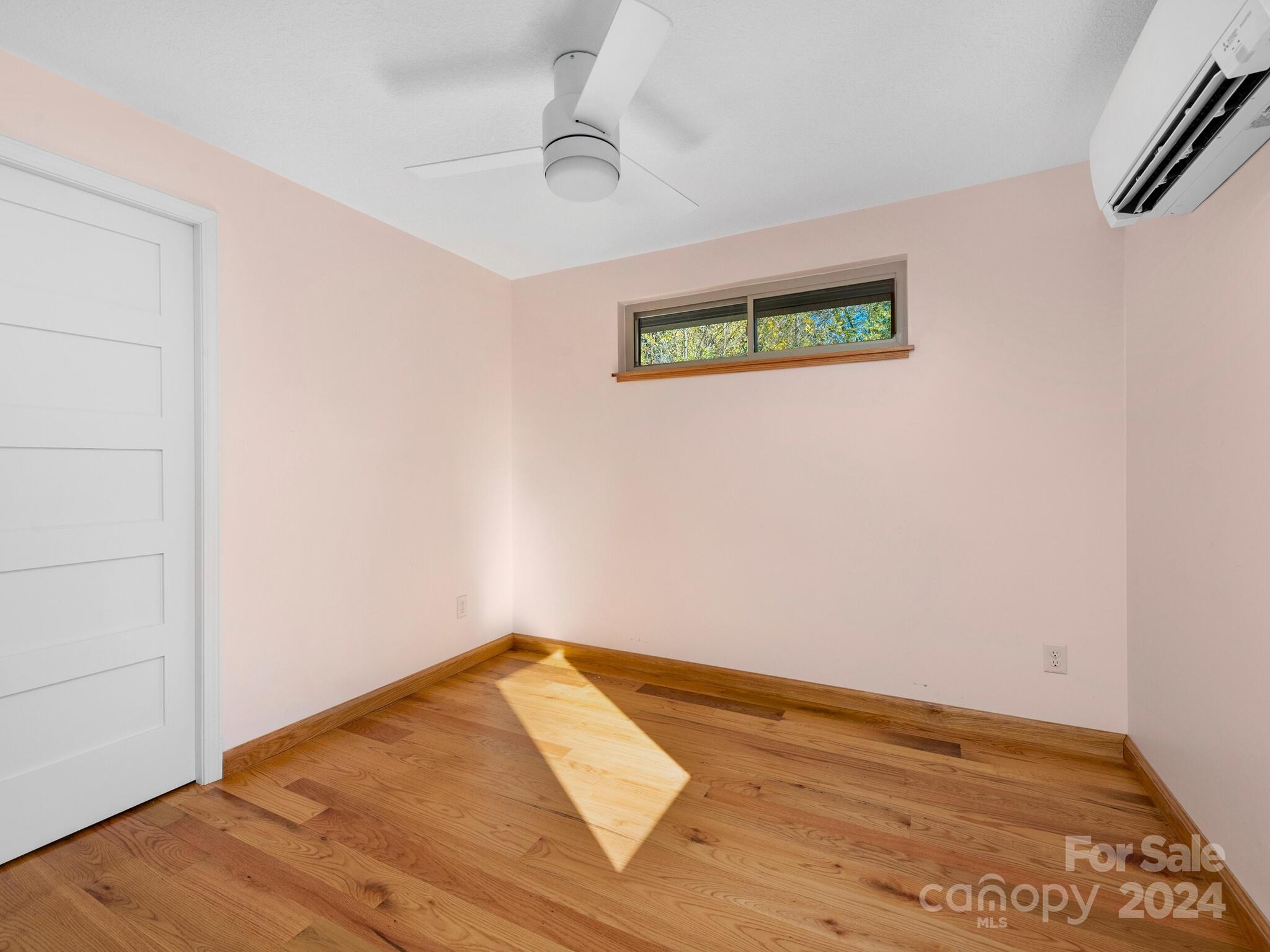 9 Wellspring Lane Asheville NC 28806