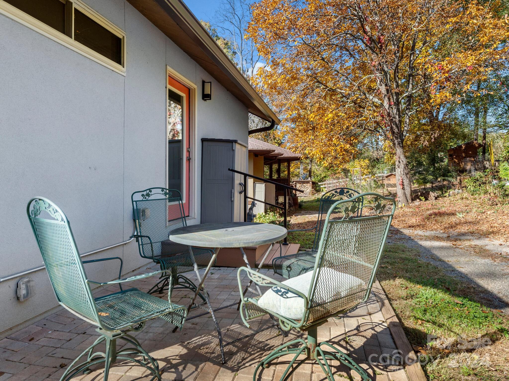 9 Wellspring Lane Asheville NC 28806
