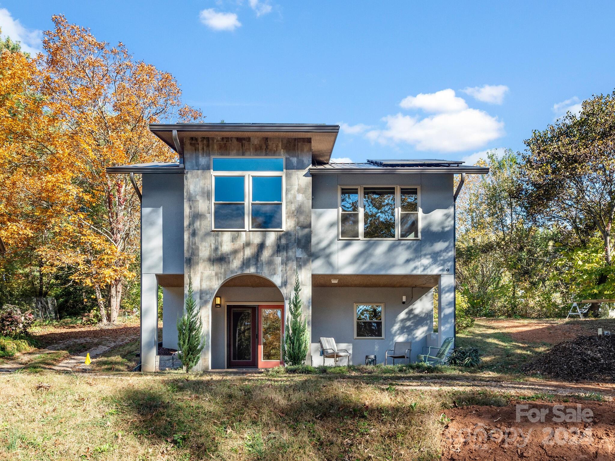 9 Wellspring Lane Asheville NC 28806