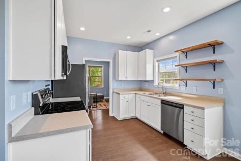 233 Water Leaf Drive Weaverville NC 28787