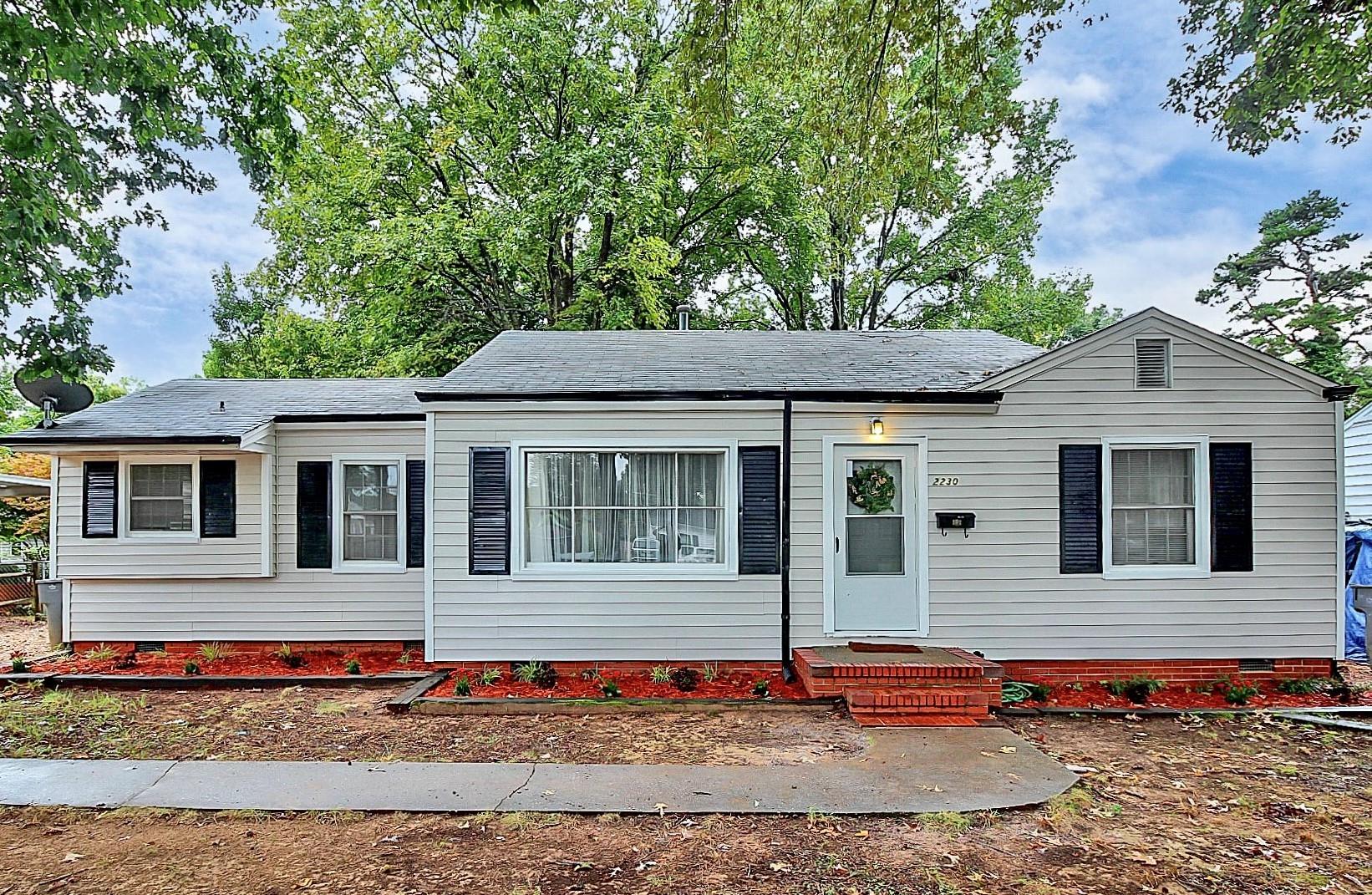 2230 Dickens Avenue Charlotte NC 28208
