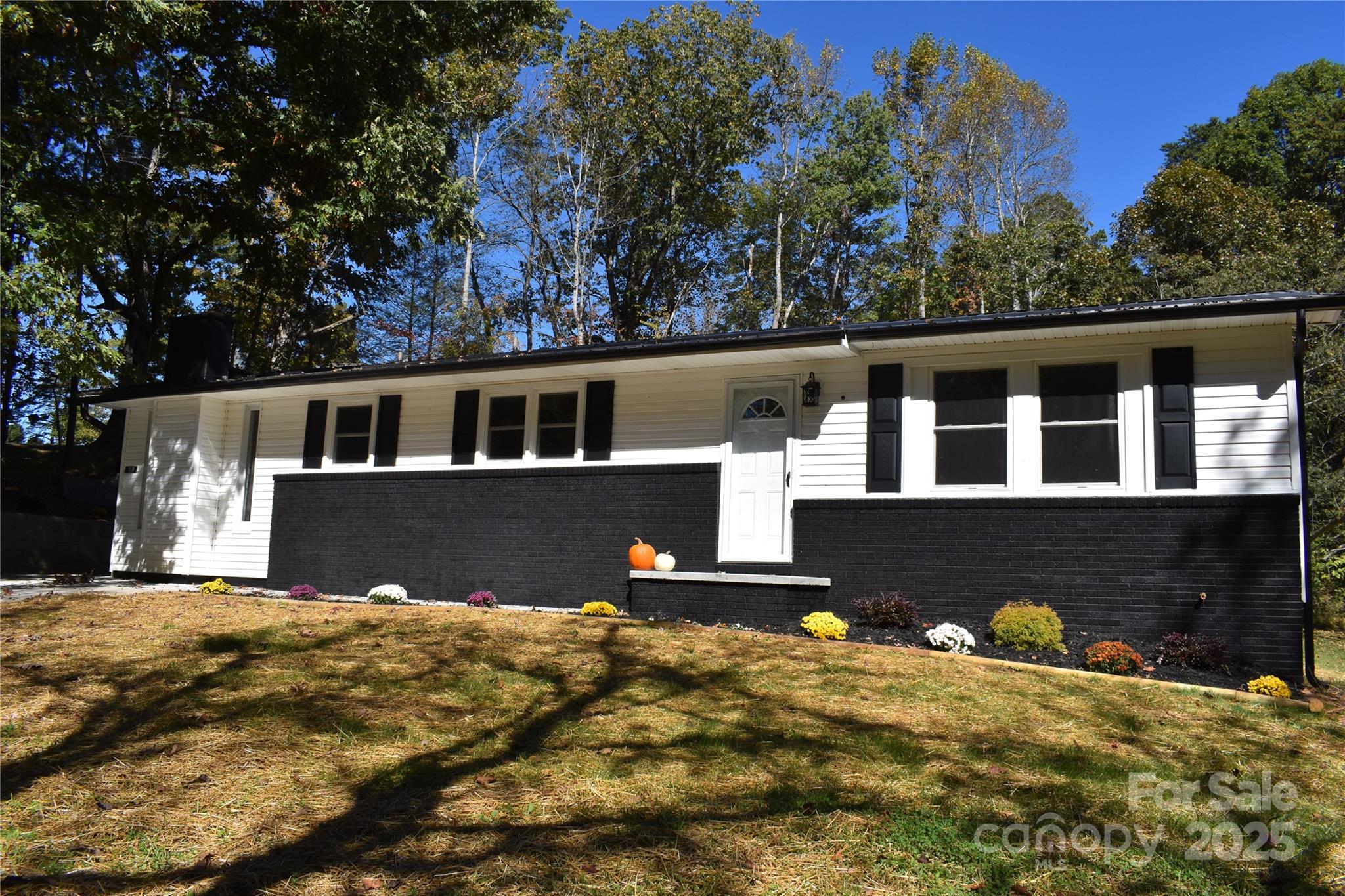 159 Bradley Street Nebo NC 28761