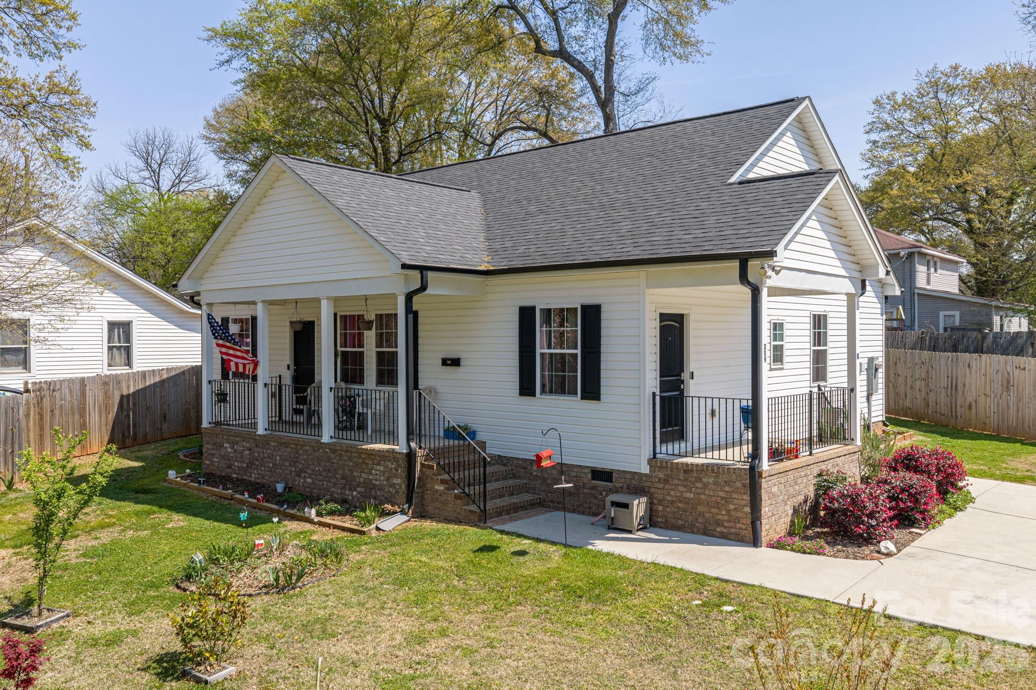 209 Wood Street Mount Holly NC 28120