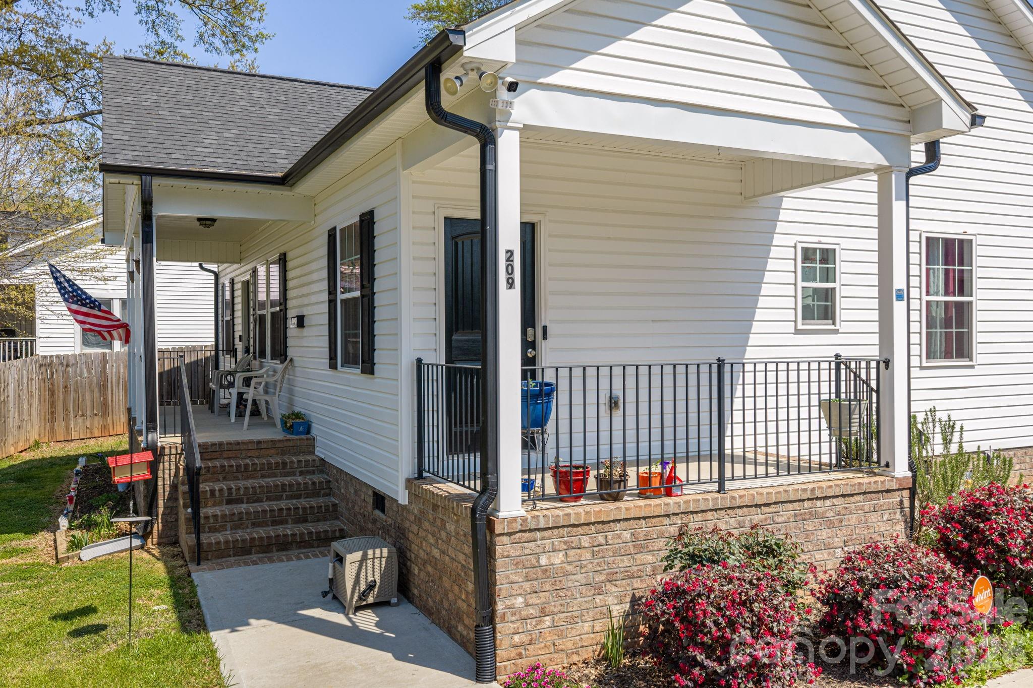 209 Wood Street Mount Holly NC 28120