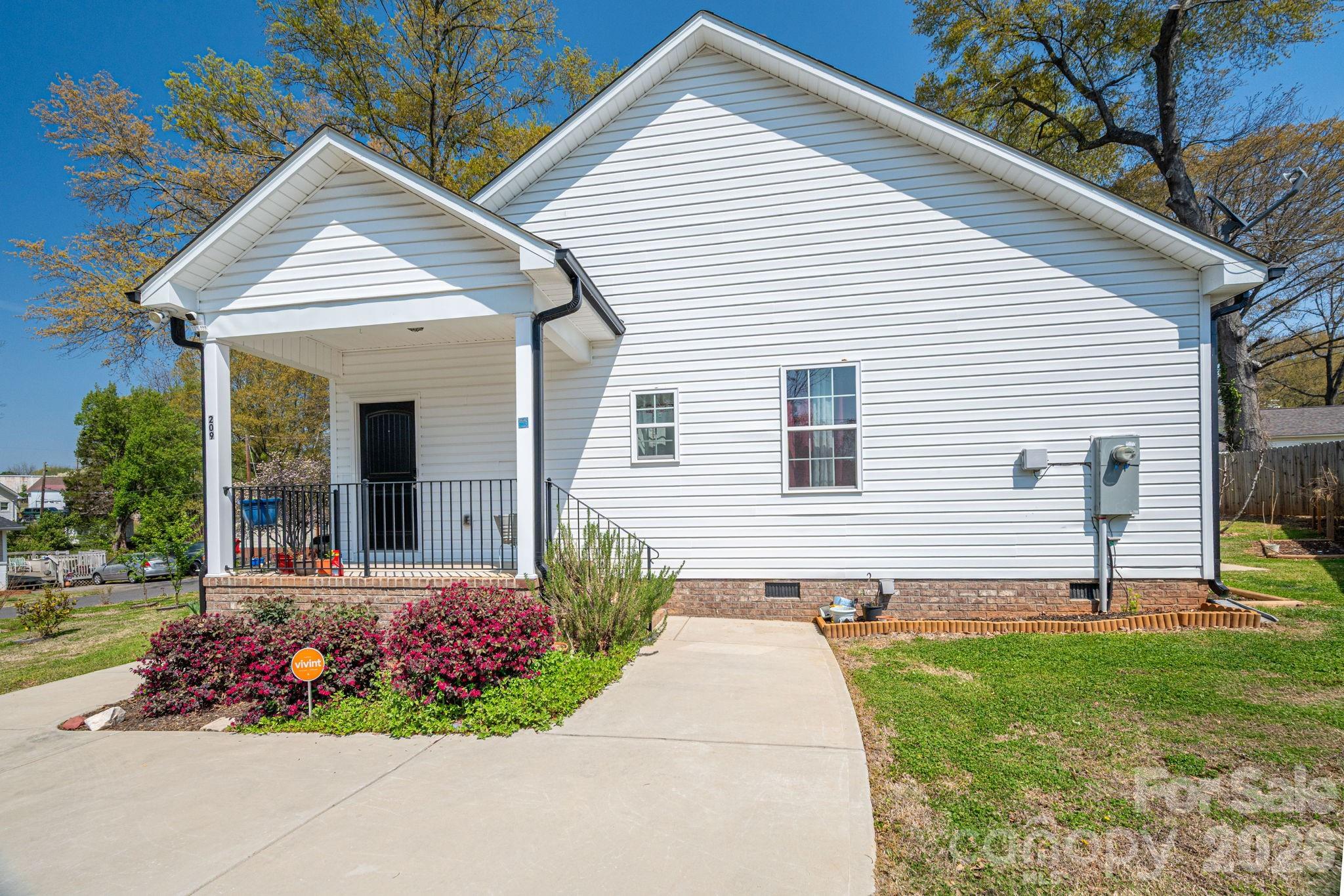 209 Wood Street Mount Holly NC 28120