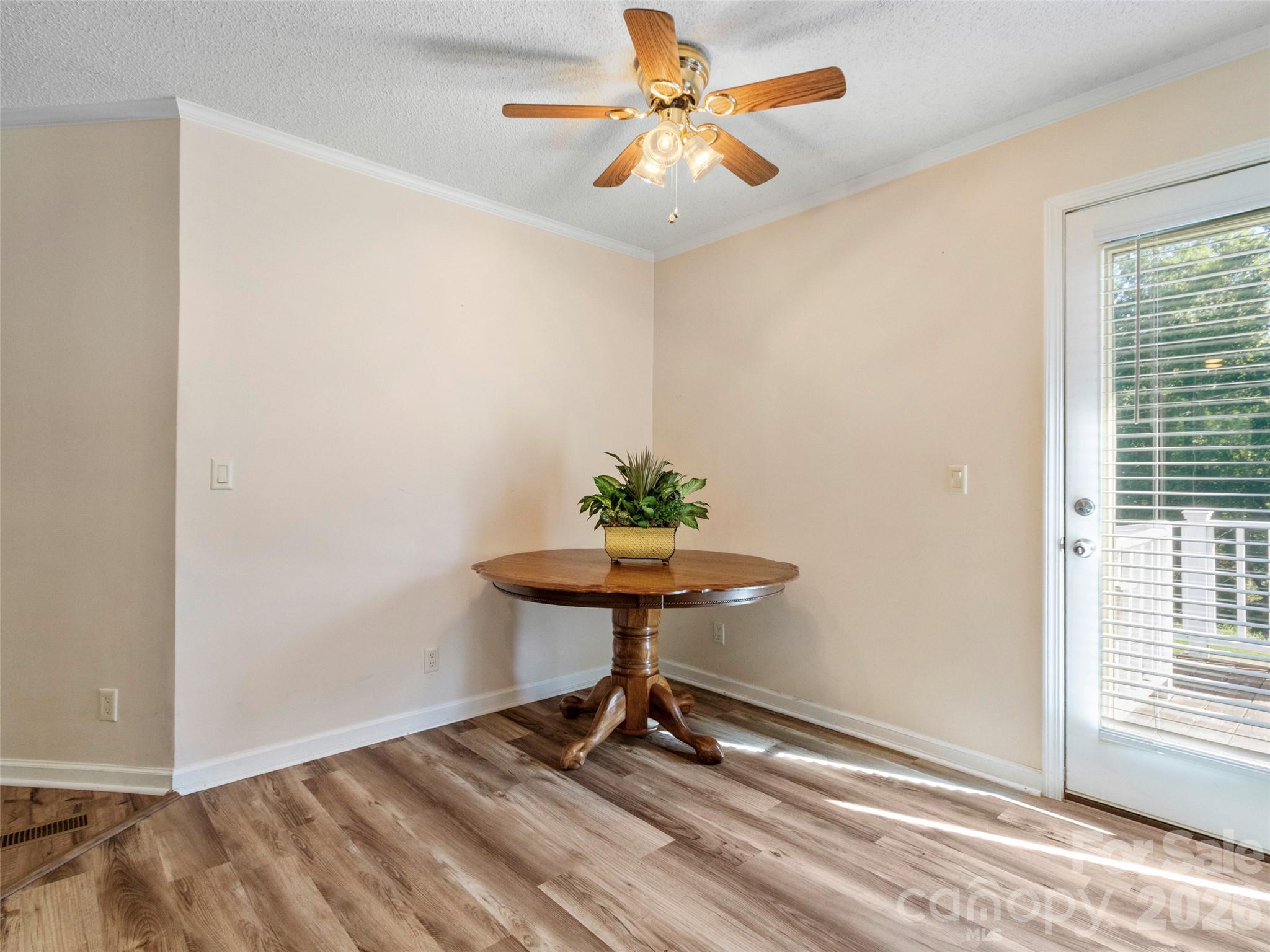 9 Sun Ridge Road Asheville NC 28806