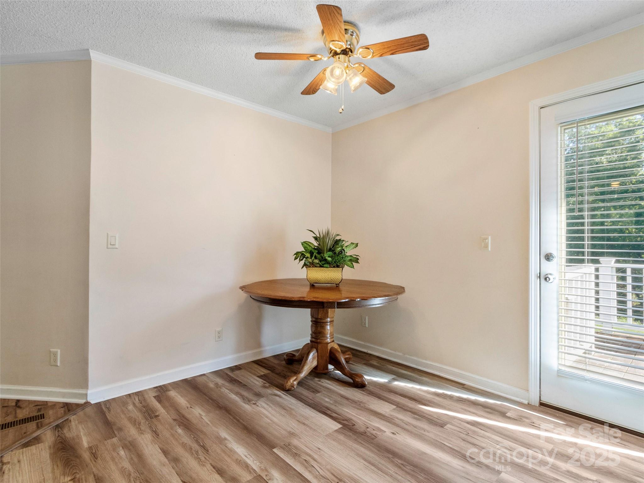 9 Sun Ridge Road Asheville NC 28806