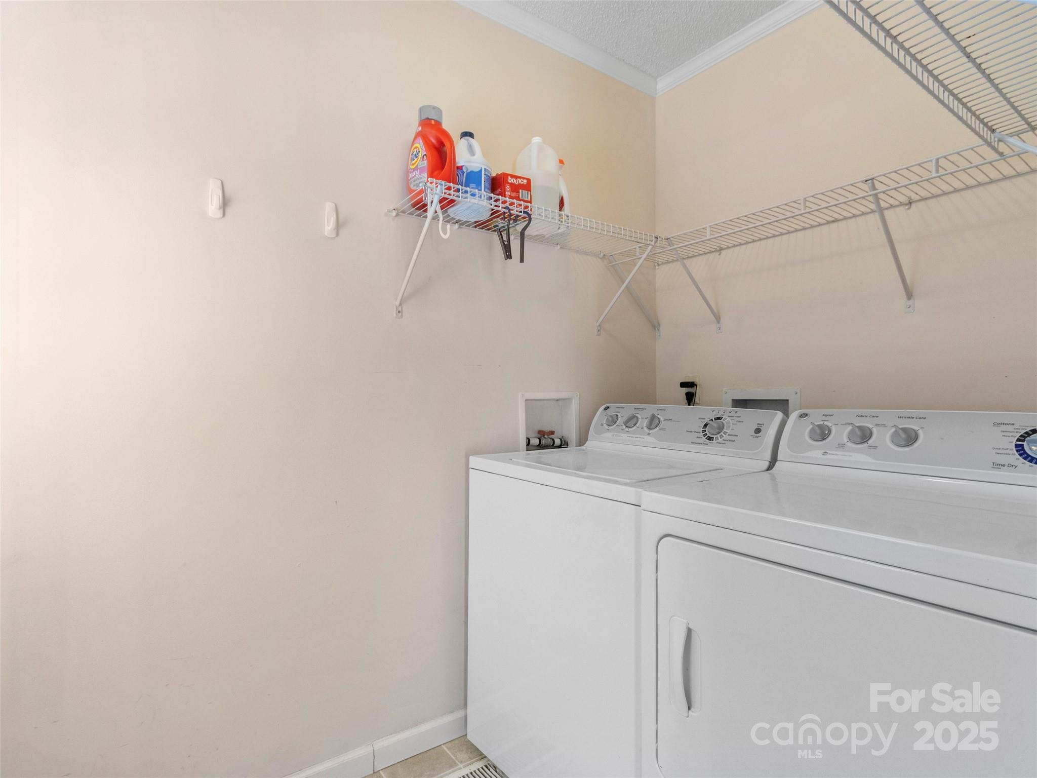 9 Sun Ridge Road Asheville NC 28806